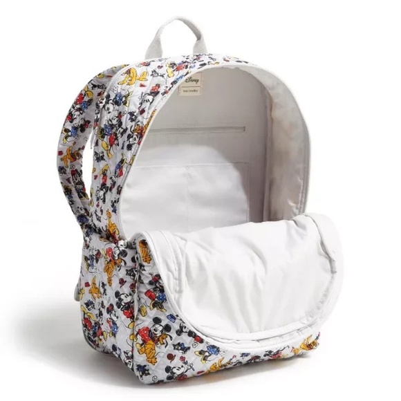 New Vera Bradley Disney Essential Large Backpack "MICKEY MOUSE FAMILY FUN" - Picture 6 of 8